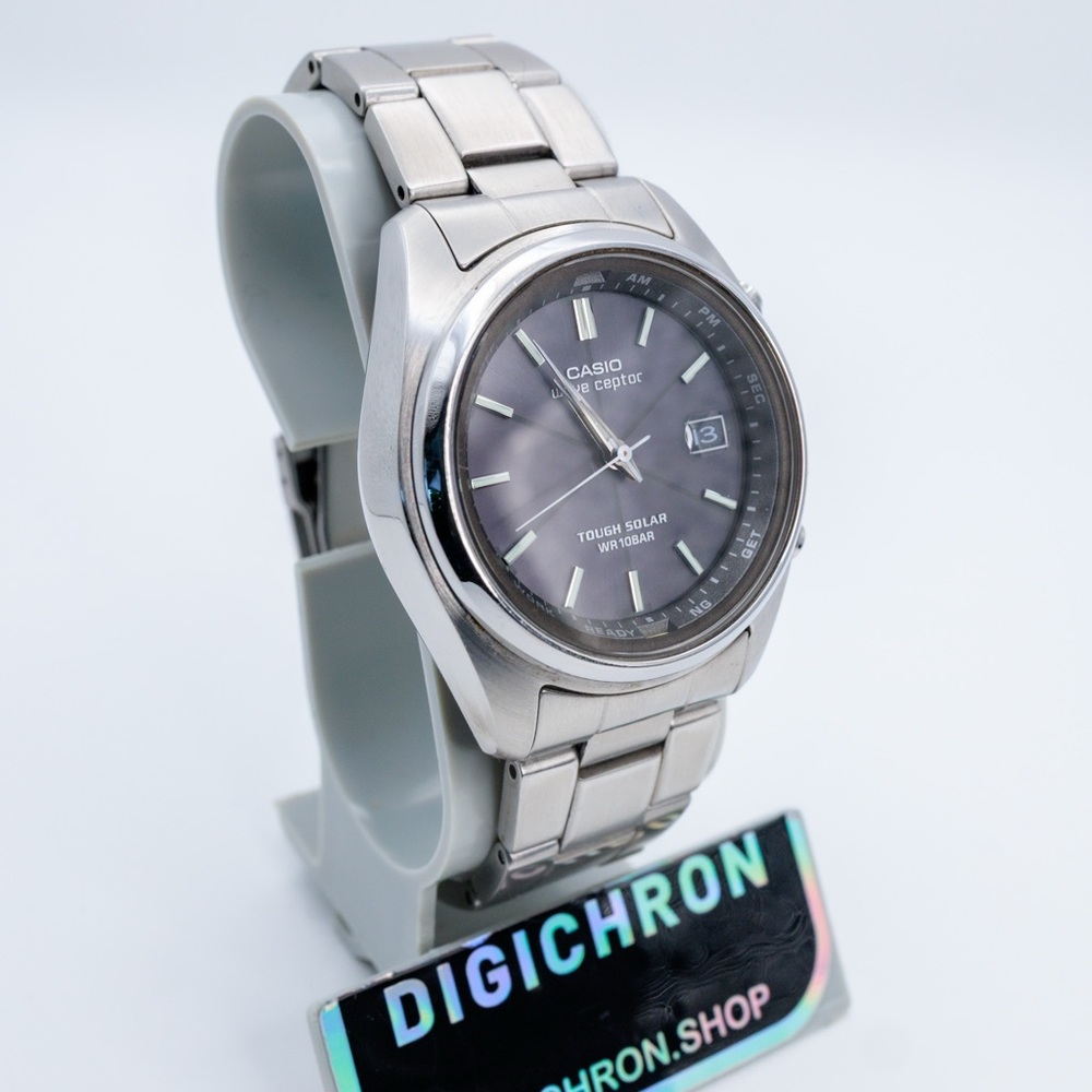 Casio Import WVQ-110DJ WaveCeptor Tough Solar Illuminator 38mm Japan Watch